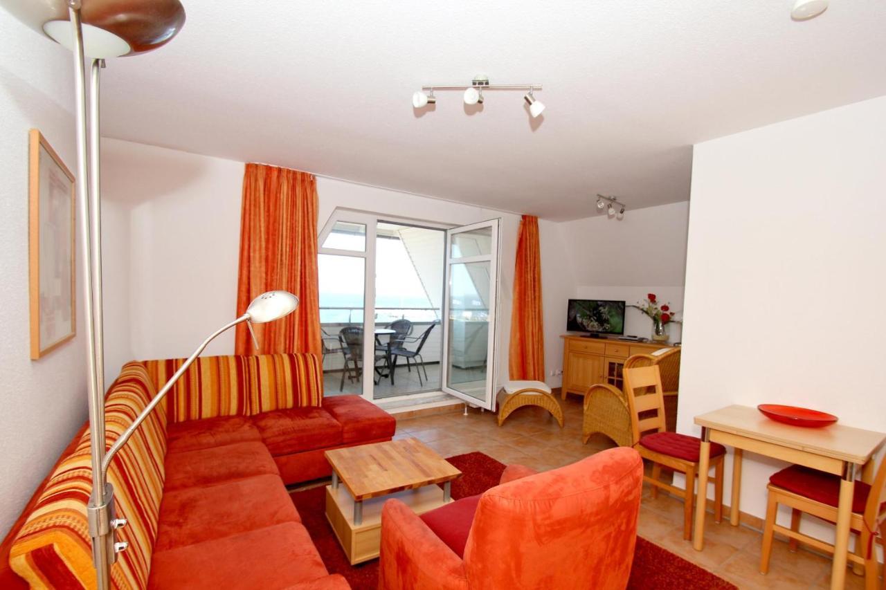 Hafennahe Ferienwohnung Mit Balkon Und Meerblick - Hafenhaeuser Wiek Wohnung 06 Wiek auf Rügen Zewnętrze zdjęcie