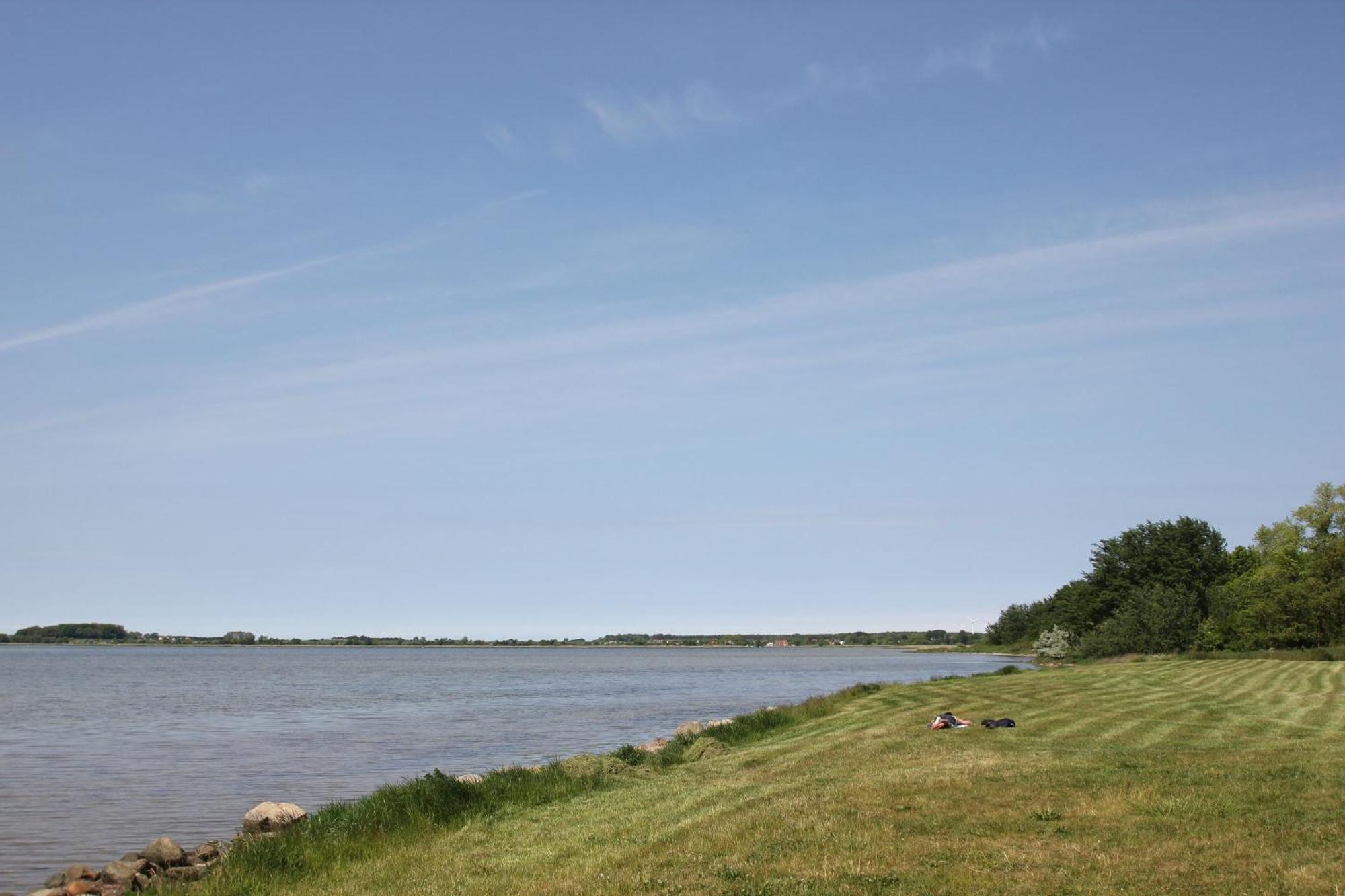 Hafennahe Ferienwohnung Mit Balkon Und Meerblick - Hafenhaeuser Wiek Wohnung 06 Wiek auf Rügen Zewnętrze zdjęcie